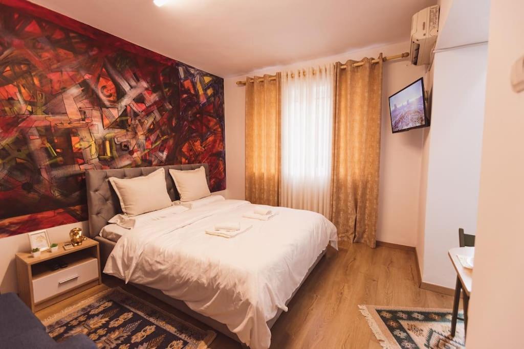 Art Studio Myslym Shyri Tirana Exterior photo
